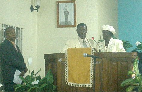 Rev. and Mrs. Donald Dacres at the appreciation service.